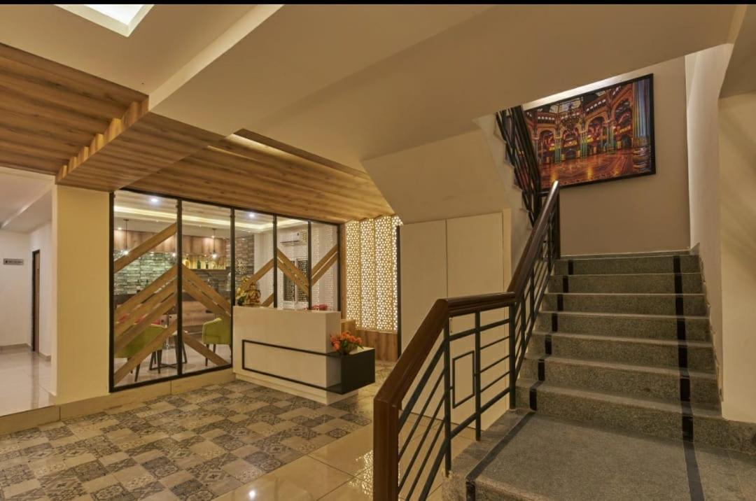 Regenta Inn Grand Koramangala By Royal Orchid Hotels Bangalore Exteriör bild