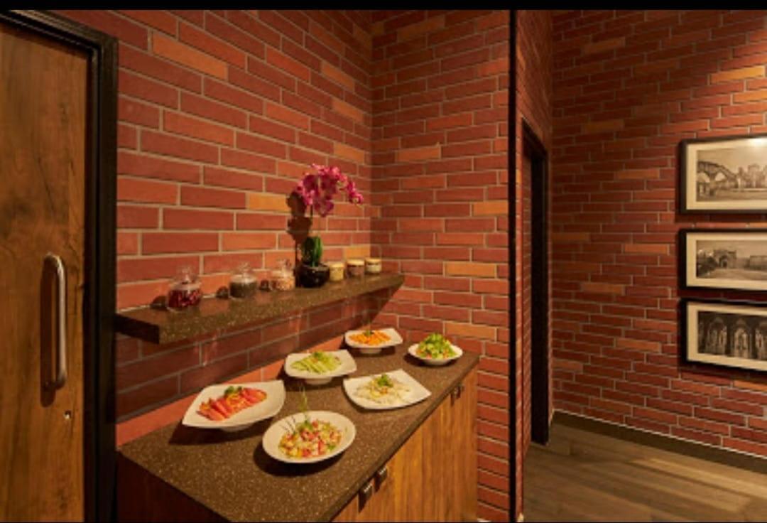 Regenta Inn Grand Koramangala By Royal Orchid Hotels Bangalore Exteriör bild