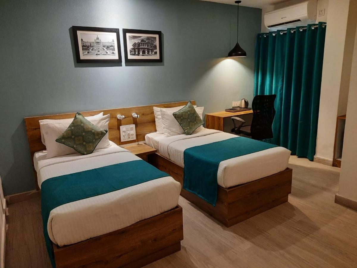 Regenta Inn Grand Koramangala By Royal Orchid Hotels Bangalore Exteriör bild
